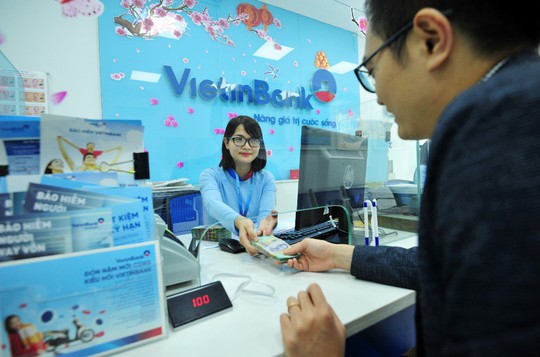VietinBank giảm 0,5%/năm sàn lãi suất cho vay ngắn hạn cho các doanh nghiệp hoạt động trong lĩnh vực ưu tiên - Ảnh 1.
