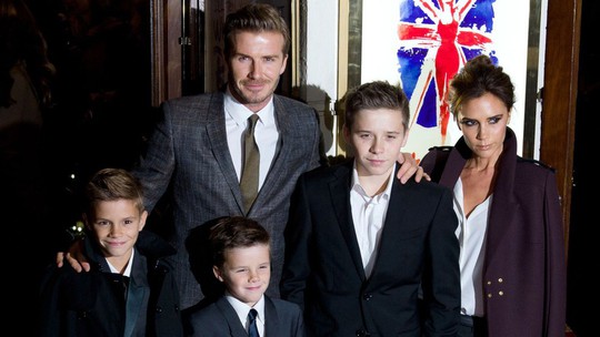 Beckham tự hào 20 năm một vợ bốn con, hạnh phúc với Victoria - Ảnh 16.