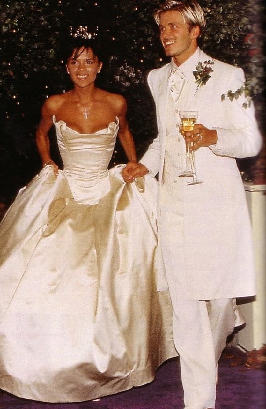 Beckham tự hào 20 năm một vợ bốn con, hạnh phúc với Victoria - Ảnh 3.