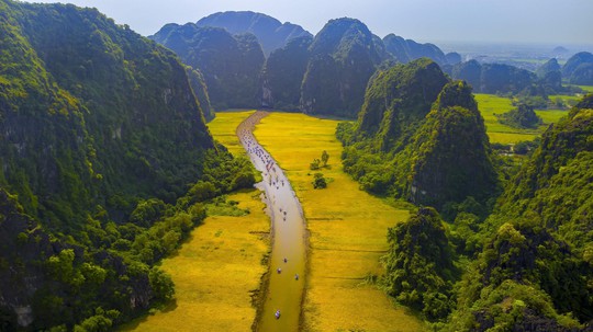 Phong cảnh, con người khắp 3 miền đất Việt đẹp sững sờ qua ảnh - Ảnh 7.