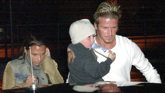 Beckham tự hào 20 năm một vợ bốn con, hạnh phúc với Victoria - Ảnh 8.