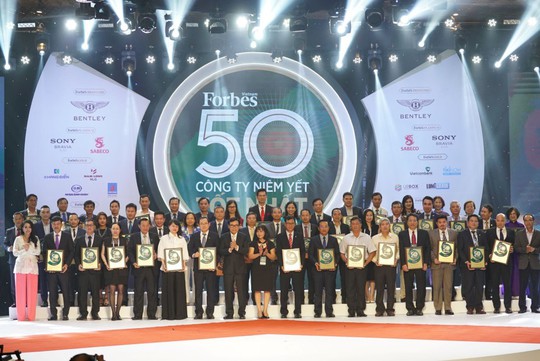 Vietjet ghi “hattrick” với danh sách 50 công ty niêm yết tốt nhất Việt Nam - Ảnh 2.