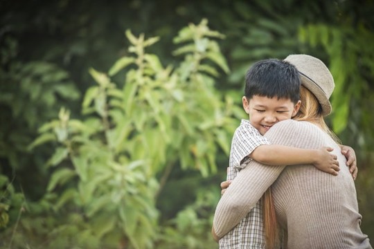 Vì cô độc quá nên thèm làm mẹ đơn thân - Ảnh 2.