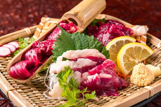 8 món ăn khiến thực khách sởn gai ốc ở Nhật Bản - Ảnh 4.