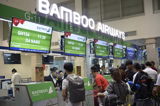 Bamboo Airways chính thức khai trương đường bay nối TP Hồ Chí Minh và Đà Nẵng - Ảnh 1.