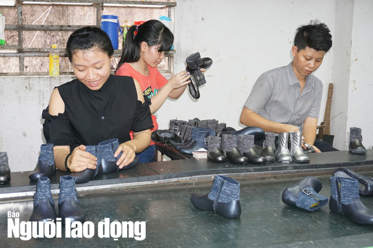 Trình Quốc hội 2 phương án tăng tuổi nghỉ hưu  - Ảnh 2.