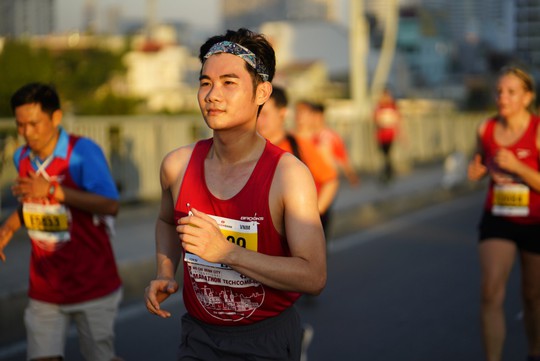 Đường chạy marathon - Nơi người trẻ cùng mơ giấc mơ lớn và đặt mục tiêu xa hơn cho bản thân - Ảnh 2.