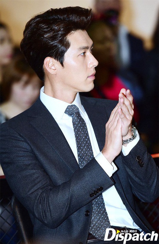 “Soái ca Triều Tiên” Hyun Bin gây bão mạng với góc nghiêng sắc lẹm  - Ảnh 4.