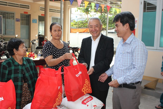 Vedan Việt Nam tặng 1.000 phần quà Tết cho người dân có hoàn cảnh khó khăn tại Đồng Nai - Ảnh 2.
