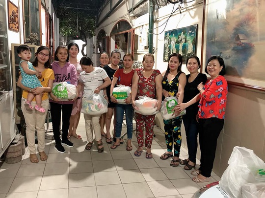 Khi chủ nhà trọ xem công nhân là người thân - Ảnh 1.