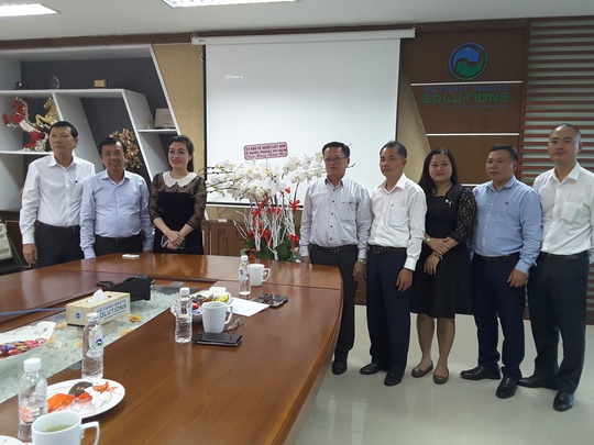 Ủy ban về người Việt Nam ở nước ngoài TP HCM thăm và chúc Tết VWS - Ảnh 1.