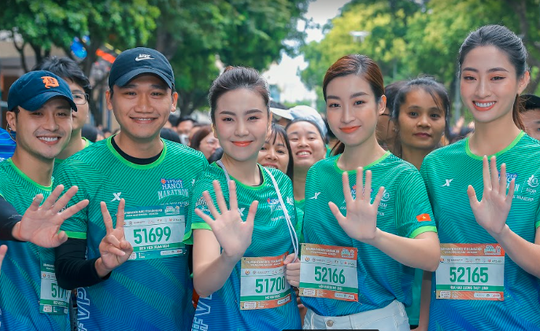 Hoa hậu Mai Phương Thúy, Lương Thùy Linh, Đỗ Mỹ Linh tiết lộ bí quyết giữ gìn sức khoẻ - Ảnh 7.