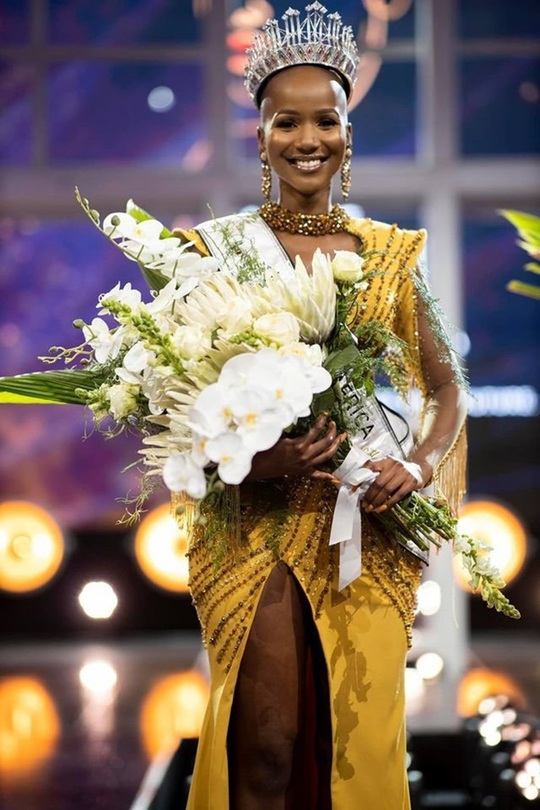Hoa hậu Nam Phi trọc đầu đoạt mưa giải thưởng - Ảnh 3.