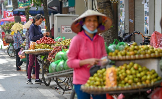 Khoảnh khắc Hà Nội trong mùa đẹp nhất năm - Ảnh 22.