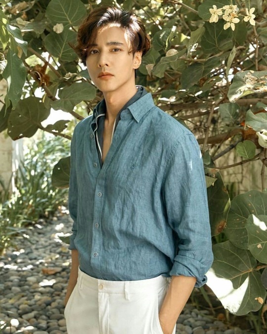 Won Bin và dàn tài tử trẻ lâu của showbiz Hàn - Ảnh 13.