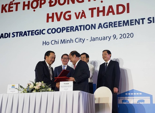 THACO bất ngờ thông báo bán gần 57 triệu cổ phần Hùng Vương - Ảnh 1.