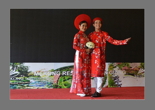 Giữ gìn truyền thống văn hóa áo dài Việt qua các đường tour - Ảnh 3.
