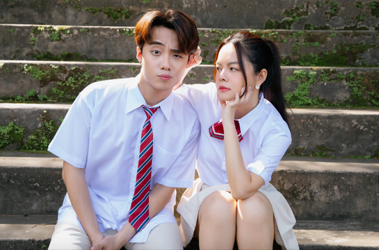 Phạm Quỳnh Anh “cua” phi công trẻ cực vui trong MV mới kết hợp cùng rapper Ricky Star - Ảnh 2.