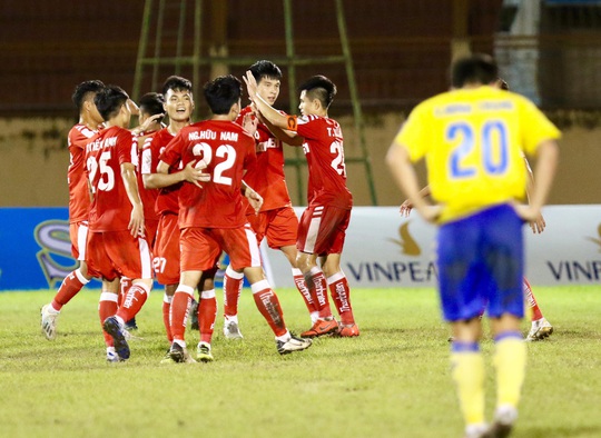 U21 Viettel vất vả thắng Đồng Tháp, vào chung kết Giải U21 quốc gia - Ảnh 4.