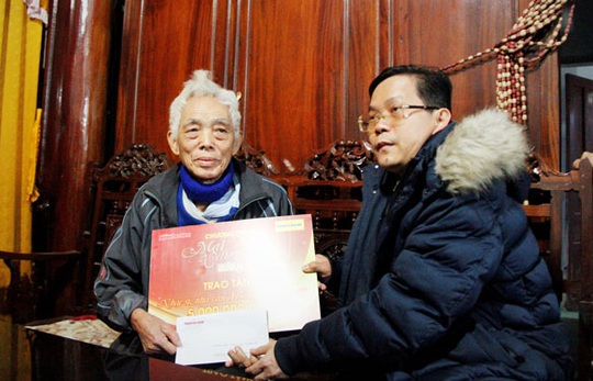 Mai Vàng nhân ái thăm 3 văn - nghệ sĩ tại Quảng Bình và TP HCM - Ảnh 1.