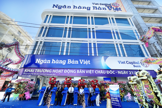 Ngân hàng Bản Việt tiếp tục mở rộng mạng lưới - Ảnh 1.