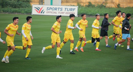 Tài năng trẻ đang lên Nguyễn Hai Long tiếc nuối chia tay đội tuyển vì chấn thương - Ảnh 9.