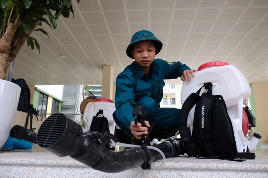 Học sinh Hà Nội đi học trở lại từ ngày 2-3 - Ảnh 1.