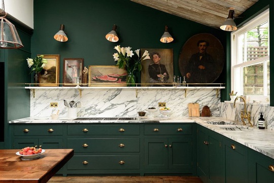 Những gam xanh tối màu tuyệt đẹp cho căn bếp hiện đại - Ảnh 2.