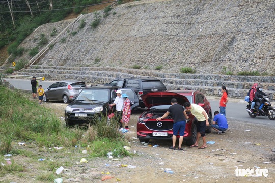 Checkin nơi nguy hiểm: đỉnh đèo Khánh Lê - Ảnh 7.