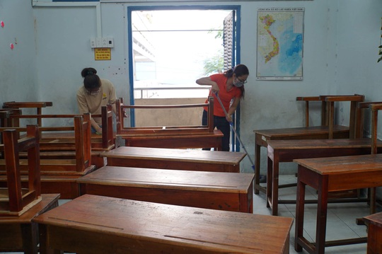 Học sinh nghỉ học đến 16-2: Ngăn giữ trẻ chui - Ảnh 1.