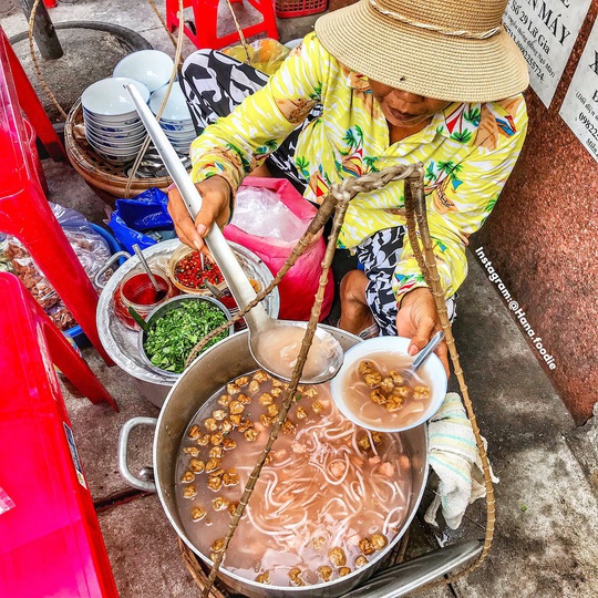 Những món ăn không nên bỏ qua khi đến Quy Nhơn - Ảnh 5.