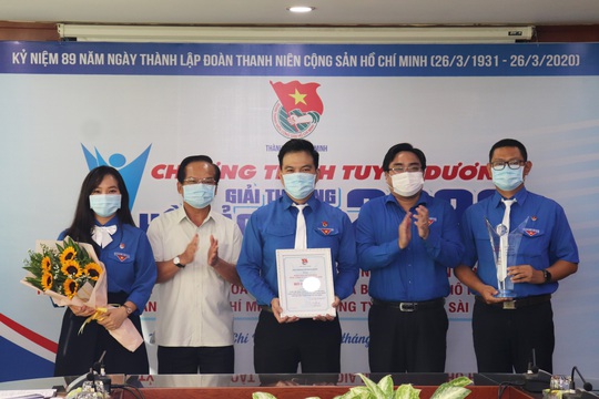 Tuyên dương tập thể Đoàn thanh niên Sawaco đạt Giải thưởng Hồ Hảo Hớn năm 2020 - Ảnh 1.