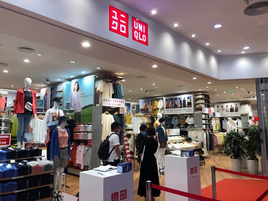 Uniqlo chính thức khai trương cửa hàng tại Hà Nội - Ảnh 2.