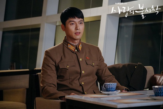 Hyun Bin: Ngôi sao độc thân hoàng kim - Ảnh 1.