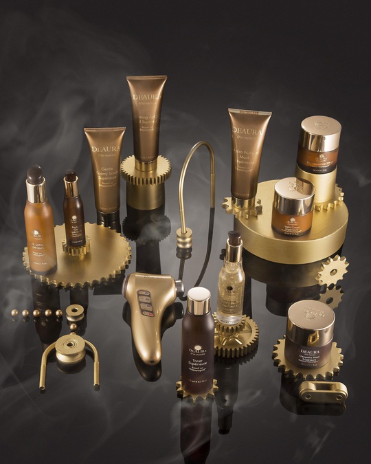 Xây dựng “lâu đài nhan sắc” bằng “viên gạch” vàng 24k - Ảnh 2.