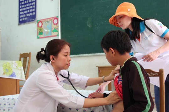 Dù ăn hàng quán hay cơm nhà, chấm riêng vẫn là nhất - Ảnh 2.