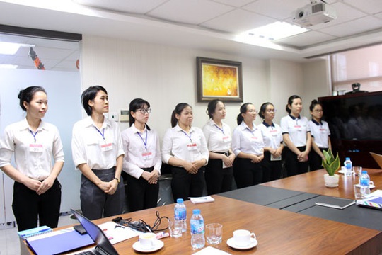 Tạm dừng đưa lao động ra nước ngoài làm việc đến hết ngày 30-4 - Ảnh 1.