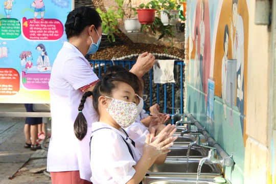 Phóng sự ảnh: Mừng vui đến lớp - Ảnh 20.