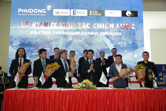 Phú Đông Group ký hợp tác với 15 đối tác triển khai dự án mới - Ảnh 3.