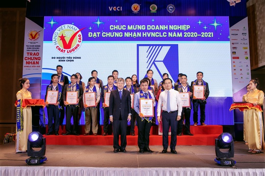 Tổng Công ty Khánh Việt được vinh danh Hàng Việt Nam chất lượng cao lần thứ 14 - Ảnh 1.
