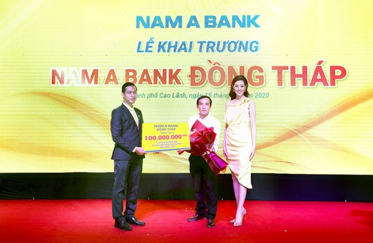Nam A Bank khai trương chi nhánh mới tại Đồng Tháp - Ảnh 2.