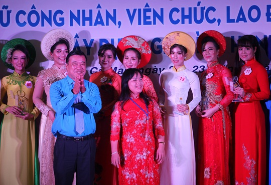 Phạm Ngọc Cầm đăng quang nữ công nhân, viên chức thanh lịch  - Ảnh 12.