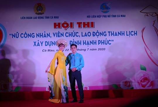Phạm Ngọc Cầm đăng quang nữ công nhân, viên chức thanh lịch  - Ảnh 11.