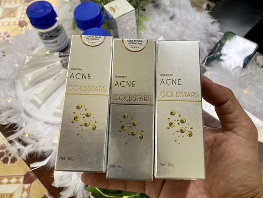 Ứng dụng nano vàng Acne GoldStars trong điều trị viêm da, rất cần thiết cho phụ nữ - Ảnh 2.