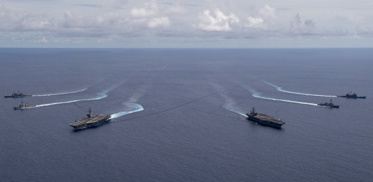 Mỹ tập trận rầm rộ ở biển Đông, gửi cảnh báo đến Trung Quốc - Ảnh 2.