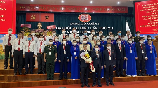 Ông Phạm Thành Kiên tái đắc cử Bí thư Quận ủy quận 3 - Ảnh 1.