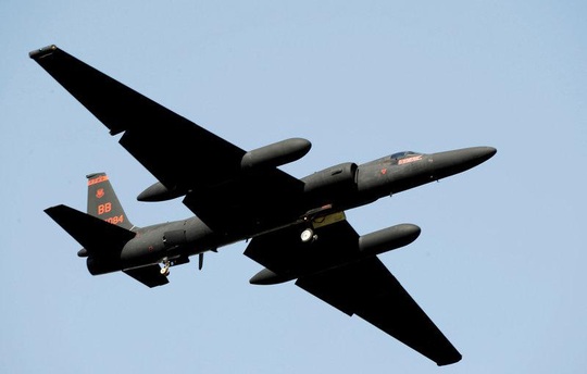 Trung Quốc nhảy dựng vì máy bay do thám Mỹ vào vùng cấm bay - Ảnh 1.