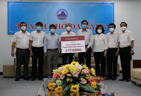 Agribank ủng hộ 5 tỉ đồng hỗ trợ thành phố Đà Nẵng phòng chống dịch Covid-19 - Ảnh 1.
