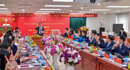 Tinh gọn bộ máy, nâng cao hiệu quả hoạt động xứng đáng là ngân hàng top đầu Việt Nam - Ảnh 2.