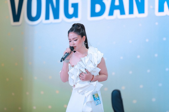 10 thí sinh vào chung kết Giọng hát hay Hà Nội 2020 - Ảnh 1.
